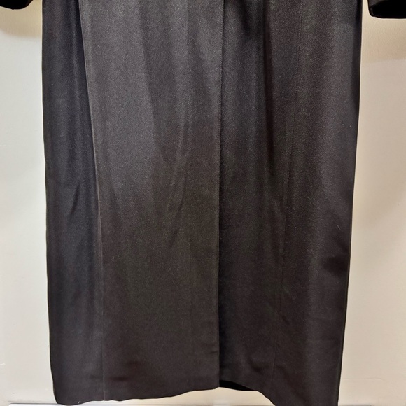 Apropos Black Belted Trench Coat Size Medium - Picture 3 of 15